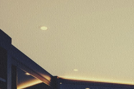 역삼동 아이백의원 눈밑지방재배치,눈 밑이 불룩해 보인다면 원인부터 확인해 보세요